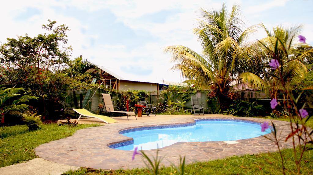Hakuna Matata Hostel Cahuita Ngoại thất bức ảnh