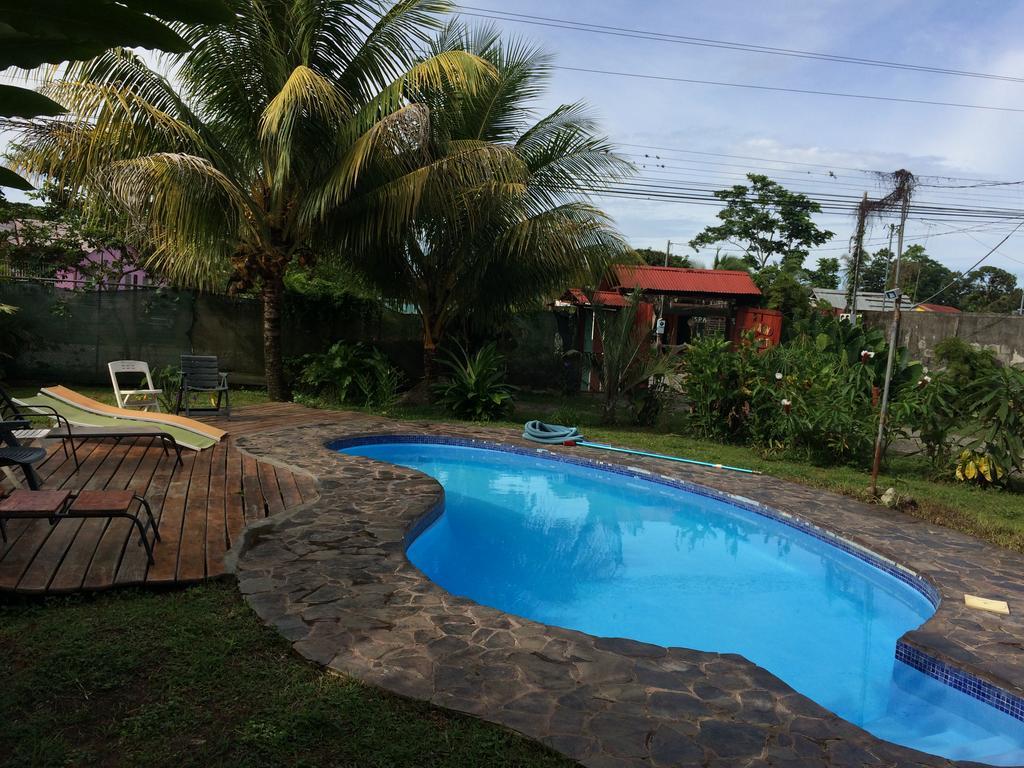 Hakuna Matata Hostel Cahuita Ngoại thất bức ảnh